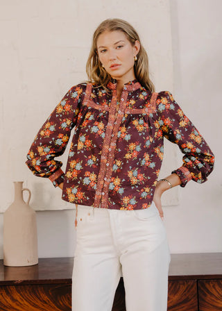 Sara Top, Lynda Anne Liberty