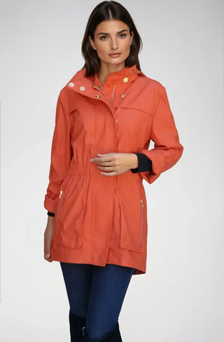Anna Raincoat, Hermes Orange