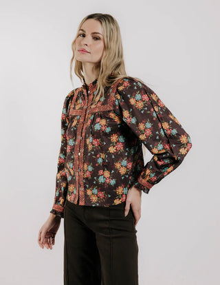 Sara Top, Lynda Anne Liberty