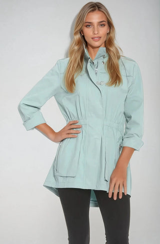 Tess Raincoat, Ether Mint