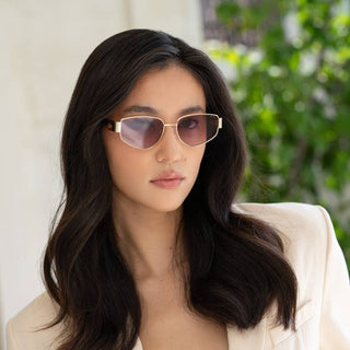 Delilah Sunglasses - Gold / Lavender