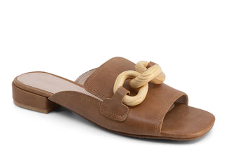 Bell Mules, Camel