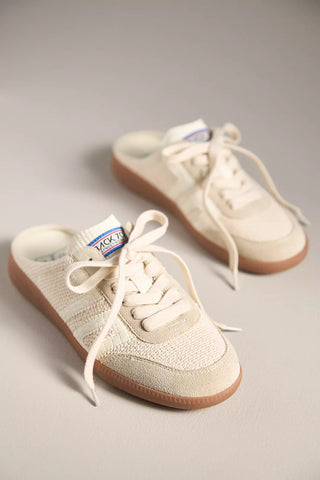 Easter Sneaker, Sacco Milk