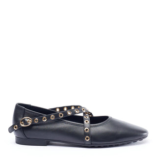 Mercy Flat, Black