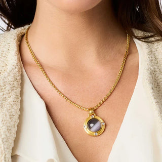 Cobblestone Demi Necklace - Blue Cat'S Eye