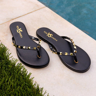 Rivington Stud Flip Flop, Black/Gold