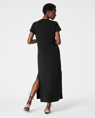 Airessentials Maxi Dress, Very Black