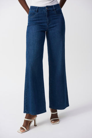 Wide-leg Stretch Jeans