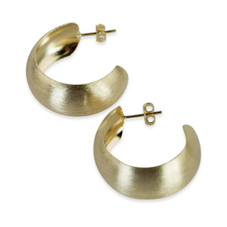 Monica Hoops, Gold