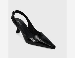 Patti Slingback, Black
