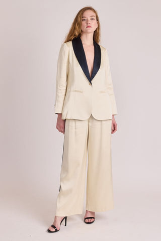 Tuxedo jacket, Frost