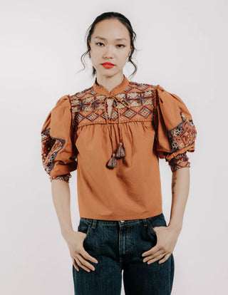 Diella Top, Caramel